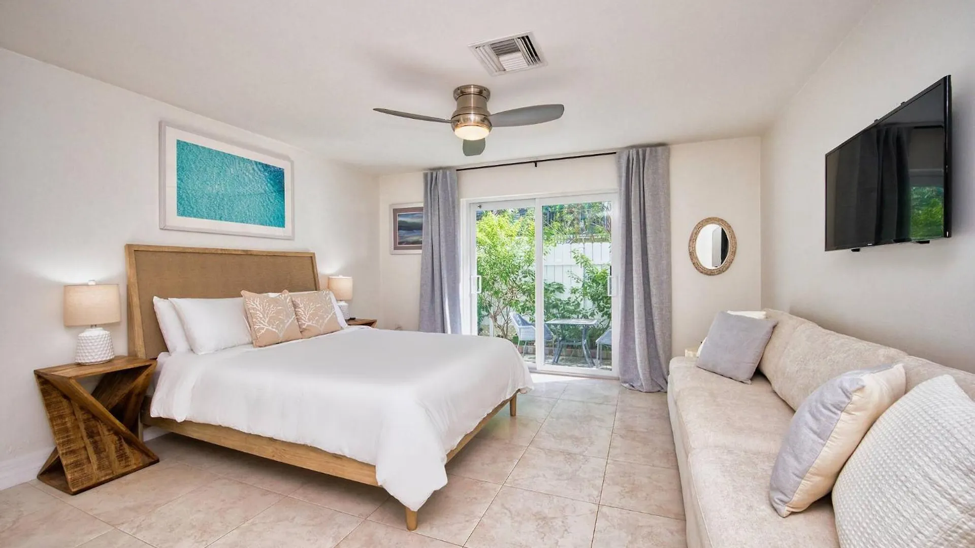 Appartamento Cozy Studio Steps From The Beach West Bay